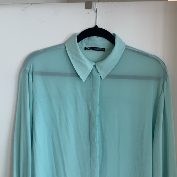 Zara Semi-Sheer blouse in a beautiful turquoise color - Picture 5 of 8